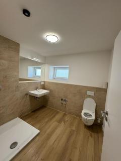 Exklusives Wohnen in Bestlage - II - Heubach - 2