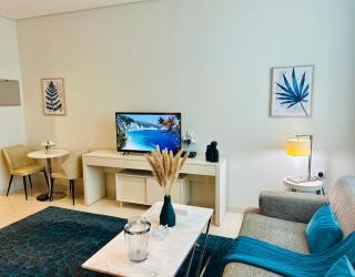 SUNRISE HOMES - Large Spacious Studio in Business Bay - Dubai - 0