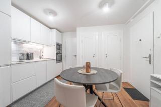 ZizkovZen Apartment by Rentez - Prag - 6