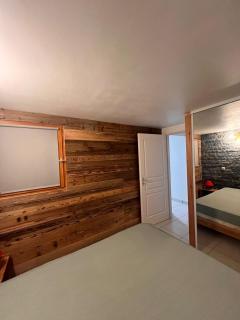 Appartement en rez de jardin - La Roche-de-Rame - 2