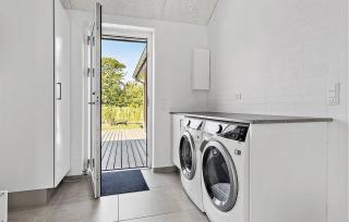Gorgeous Home In Sjølund With Kitchen - Sjølund - 9