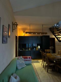 Cozy big apartment with balcony - Tirana - 5