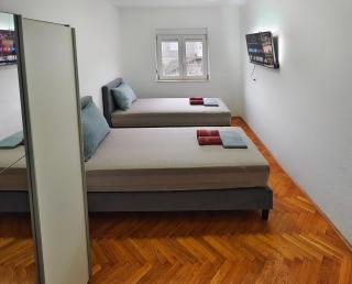 Apartments Tomy 2 - 1