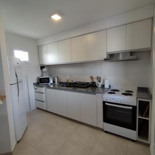 Amplios Departamentos 2 dormitorios, Miramar, Costa Atlántica - Miramar - 4
