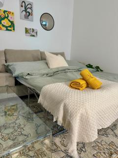 Zentrale Wohnung mit Parkplatz - Graz - 1