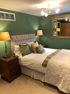 Number 10 service apartment - 2 bedroom - Southampton - 9