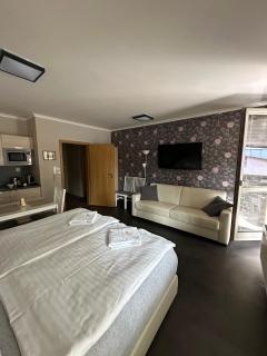 Harrachov Resident Apartments "Terrace & Chill" - high speed WiFi, možnost snídaně, Smart TV, Netflix, Disney plus - 3