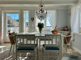 Idyllic seaside cabin with sauna & private dock - Lillesand - 5