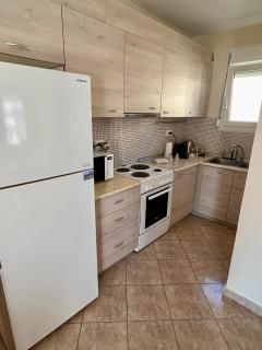 EscaPeramos Apartment - Néa Péramos - 7