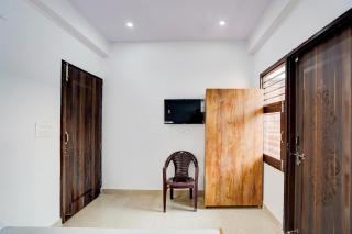 Hotel O Apno Ghar - Gurgaon - 0