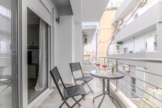 Spacious Flat For Friends & Couples With Balcony - Heraklion - 6