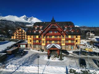 Deluxe Apartment with Mountain View in Hotel Kukucka - 9