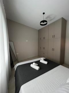 OROA APTs - Kavala - 2