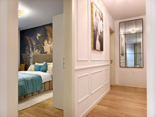 Central ART Deluxe Apartment - Private Parking - 3