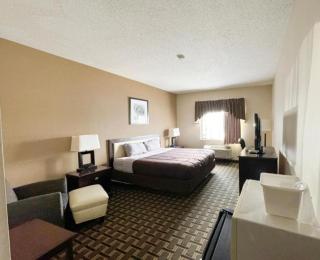 FairBridge Inn & Suites Batavia-Darien Amusement Park - Batavia - 1