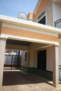HOME OF LOVE 4 Bedrooms Near AIRPORT - Kigali - 5