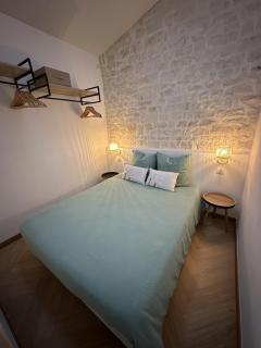 Chai rénové plein centre à 5minutes à pied de la plage - 3