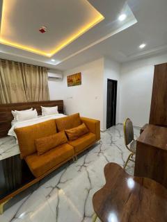 Grand Lynks Homes and Apartments - 1