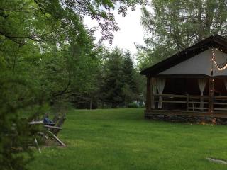 Sweet Cabin Firepit Hot Tub Yard Deck Pet Friendly - Monticello - 8