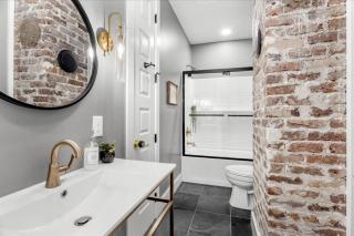 Spanish House B Downtown, Dining, Pets & Beach! - 3