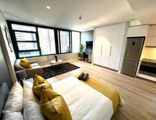 Skyline views Stylish Studio with Pool, parking no load shedding - Città del Capo - 5
