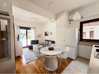 Coastal Charm in Baosici, Perla di Boka - 4