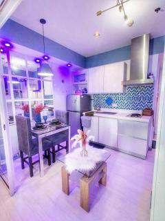 Azure Urban Resort Residences Staycation by Crisa - Manila - 6