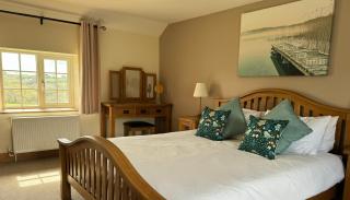 Combined Let for Farmhouse and Two Barns - 4