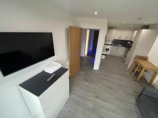 Ilford Tower Apartments - Ilford - 3