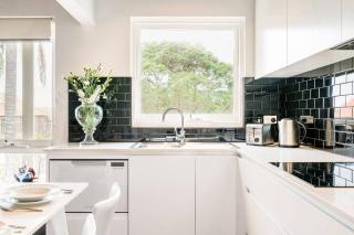 Renovated Retro Apartment Near Harbour Front Walks - Sydney - 7