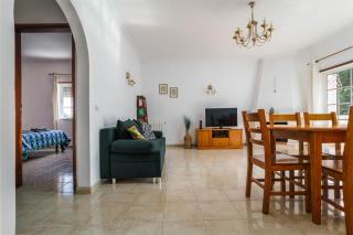 cozy sunny peaceful flat with swimming pool - 8