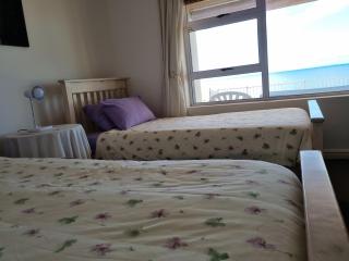 Bargain for 8 persons - Fish Hoek - 2