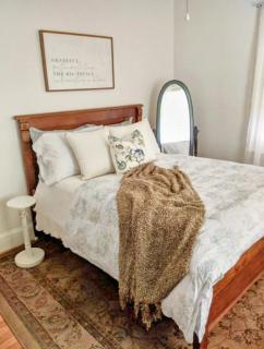 Cozy Cottage - 7