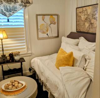 Cozy Cottage - 5