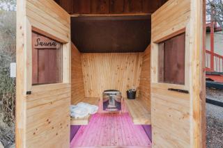 Meteor Suite for 3 - Parking Kitchenette - Lake Tekapo - 4