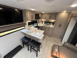 Glamping in Paradise - 1