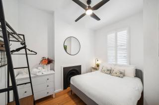 Annandale Architectural Accommodation - Sidney - 4