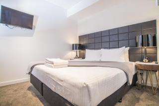 Modern Hotel Apartment Perfect location 1bed 1 bath apartment at Chatswood - Sydney - 3