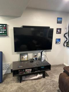 Furnished Executive Rental 3BR 2Ba Entire Home! - Cedar Rapids - 4