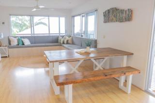 The Palm House by Discover Stradbroke - Point Lookout - 8