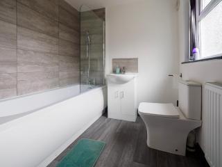 Chatham lodge Cosy Large Double Room 1 - Stoke on Trent - 2