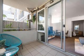 Stylish Urban Oasis In Heart Of St Kilda - 2