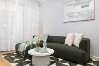 Adorable Fresh 1BR Apt with parking Central WIFI - Brisbane - 0