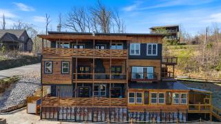 Smoky Mountain Legacy - Gatlinburg - 8