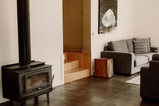 Aplite House - Coles Bay - 3