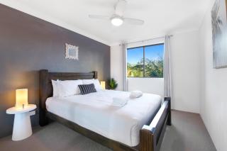 Hawaiian Gardens 17 - Coffs Harbour - 9
