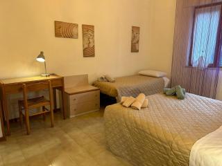 Casa di Nonna Isolina In the Center, Near the Sea - 8