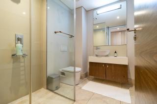 Canal Quays NO LOAD SHEDDING Two Bedroom Apartment - Cape Town - 3