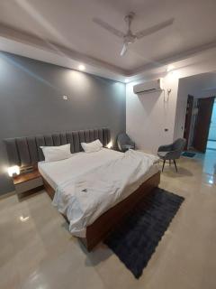 Omaxe New Hazratganj - Nilmatha - 1