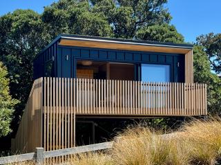 Lisa's Loft Waiheke - - 0